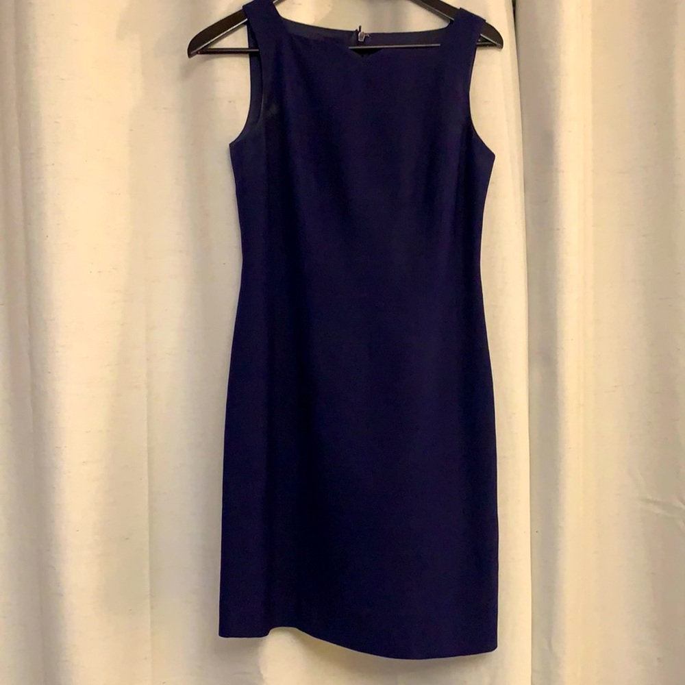 Vintage Hugo Buscati 100% Silk dress. Navy. Size 4